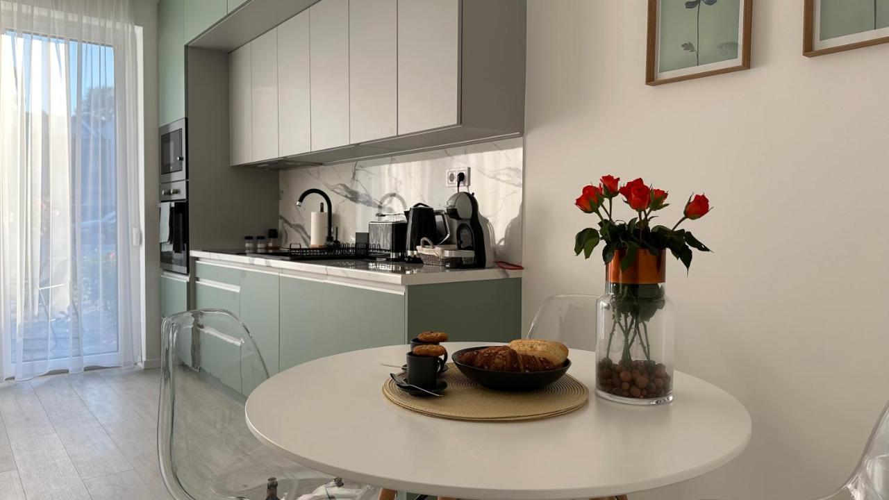 Linden Apartman 001 - Adults Only Mosonmagyaróvár Εξωτερικό φωτογραφία